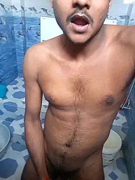 Snapshot of Itsdesi_boy chatting on 10-17-25, 01:42 Itsdesi boy online show from 10-17-25, 01:42