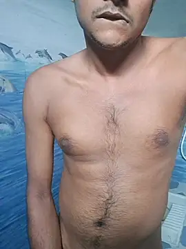 Snapshot of Itsdesi_boy chatting on 12-01-25, 08:52 Itsdesi boy online show from 12-01-25, 08:52