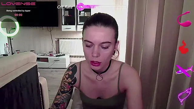 Snapshot of RinaDevil chatting on 03-11-25, 01:01 RinaDevil online show from 03-11-25, 01:01