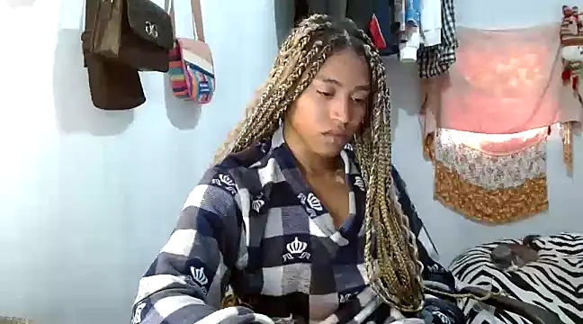 angelamarie1 online show from 02-08-25, 04:14