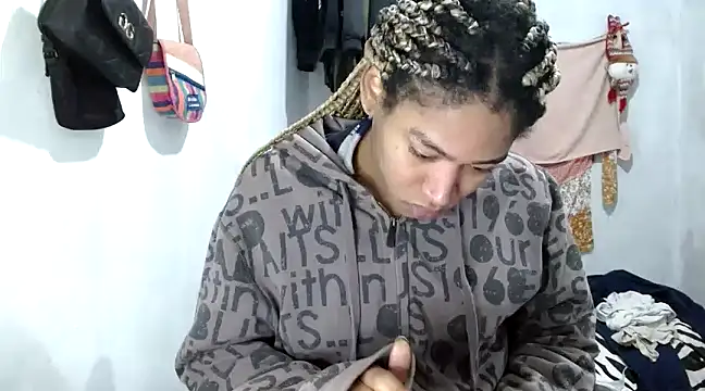 angelamarie1 online show from 02-14-25, 12:03