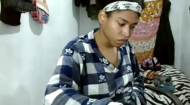 angelamarie1 online show from 03-14-25, 11:23