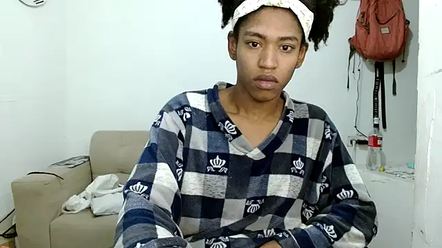 angelamarie1 online show from 11-26-25, 08:48