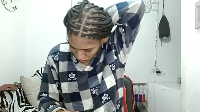 angelamarie1 online show from 03-25-26, 11:49