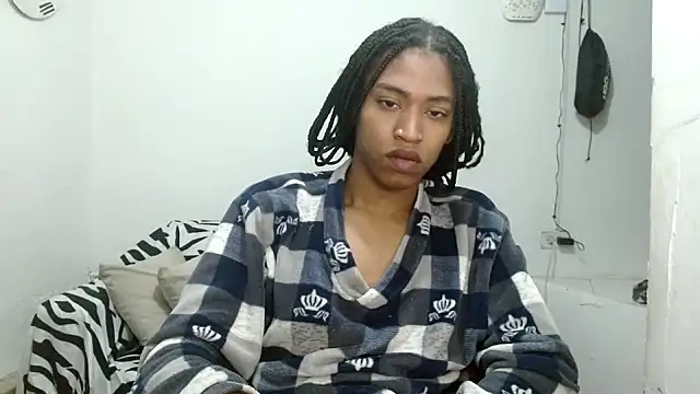 angelamarie1 online show from 04-23-26, 12:29