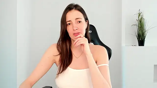 Snapshot of Sabrina_Mur chatting on 02-22-25, 01:46 Sabrina Mur online show from 02-22-25, 01:46