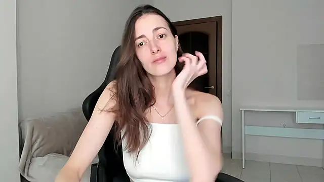 Snapshot of Sabrina_Mur chatting on 09-27-25, 11:59 Sabrina Mur online show from 09-27-25, 11:59