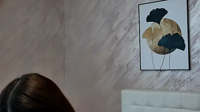 Sierra Halle online show from 01-23-25, 08:13