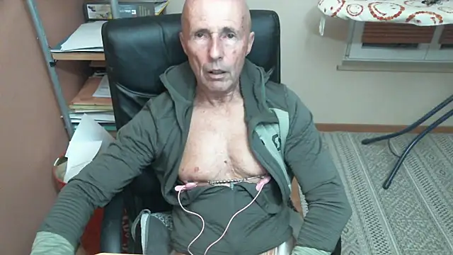 olibrius71 online show from 02-23-26, 07:55