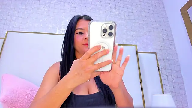 paola rodriguez online show from 09-15-25, 11:54