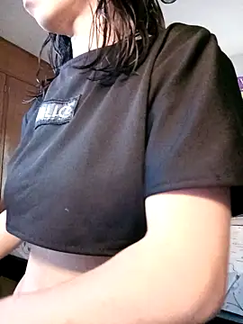 Snapshot of MINI_Petite chatting on 09-08-25, 03:11 MINI Petite online show from 09-08-25, 03:11