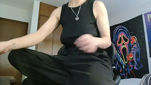 MINI Petite online show from 02-27-26, 05:46