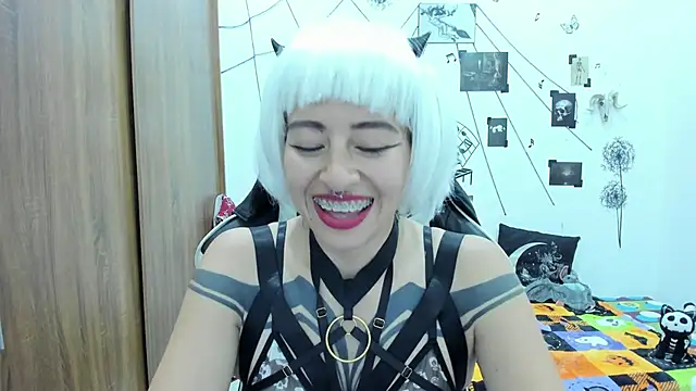 yunkodolly666 online show from 03-09-25, 12:10