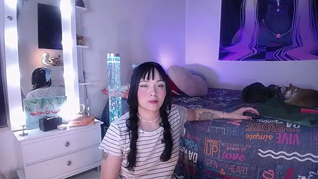 Snapshot of miaa-lee chatting on 01-17-26, 02:16 miaa-lee online show from 01-17-26, 02:16