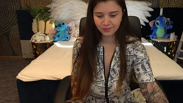 AmellyMilly online show from 10-19-25, 05:30