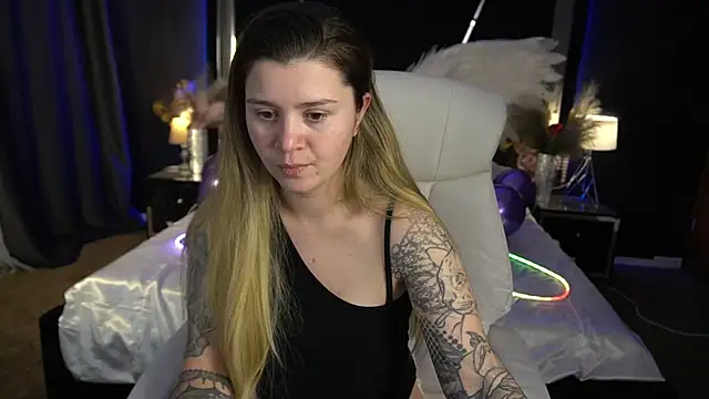 AmellyMilly online show from 01-17-26, 01:38