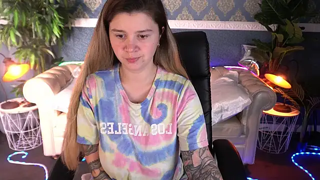 AmellyMilly online show from 02-25-26, 07:56