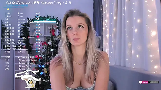 Snapshot of Karamelsw_ chatting on 01-11-25, 07:49 Karamelsw  online show from 01-11-25, 07:49
