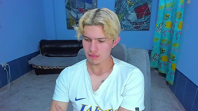 patrik 027 online show from 10-26-25, 05:52