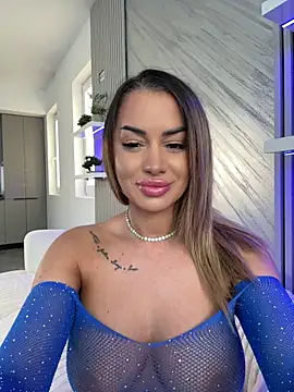 KirstieVegas online show from 04-19-26, 03:11