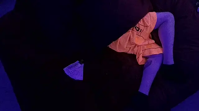 Snapshot of Time2playN303party chatting on 11-02-25, 04:42 Time2playN303party online show from 11-02-25, 04:42