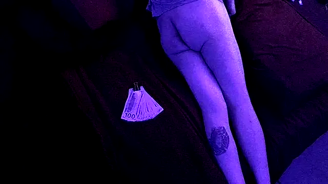 Snapshot of Time2playN303party chatting on 11-10-25, 05:56 Time2playN303party online show from 11-10-25, 05:56