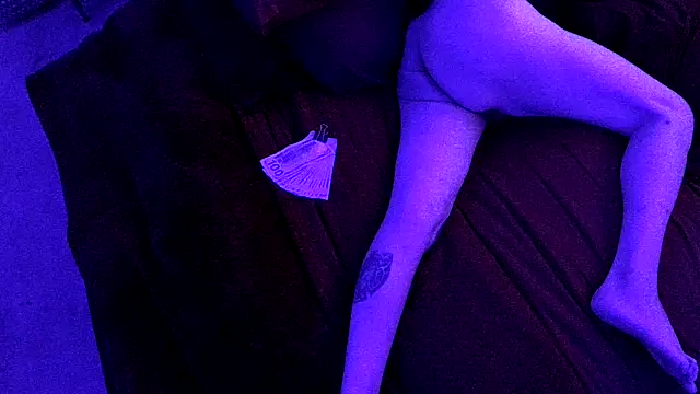 Snapshot of Time2playN303party chatting on 11-19-25, 10:21 Time2playN303party online show from 11-19-25, 10:21