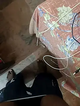 Snapshot of Mallupaiyanaachu chatting on 01-01-25, 01:48 Mallupaiyanaachu online show from 01-01-25, 01:48