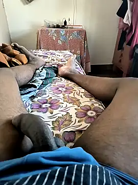 Snapshot of Mallupaiyanaachu chatting on 02-07-25, 02:29 Mallupaiyanaachu online show from 02-07-25, 02:29