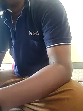 Snapshot of Mallupaiyanaachu chatting on 03-13-25, 03:33 Mallupaiyanaachu online show from 03-13-25, 03:33