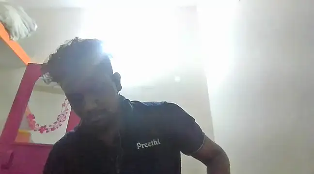 Snapshot of Mallupaiyanaachu chatting on 03-14-25, 04:09 Mallupaiyanaachu online show from 03-14-25, 04:09