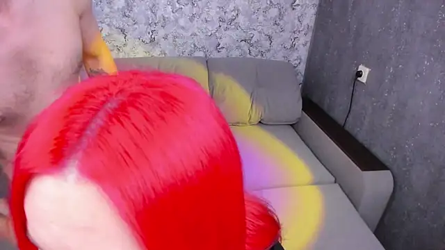 Snapshot of DavidAndSophie chatting on 02-04-25, 02:32 DavidAndSophie online show from 02-04-25, 02:32