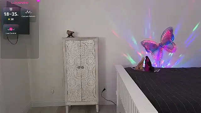 CharlotteDoe online show from 12-11-24, 03:45