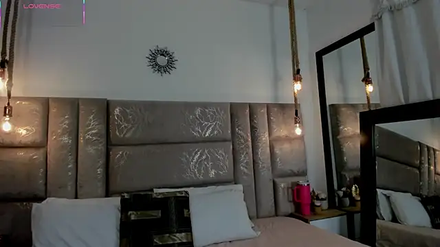 CeliWoods online show from 04-28-26, 10:42