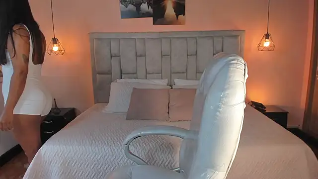 Stefhanyblow online show from 09-15-25, 10:10