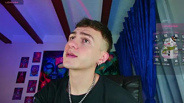 Snapshot of dimitri-bilak chatting on 12-08-24, 11:08 dimitri-bilak online show from 12-08-24, 11:08