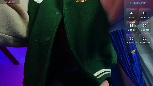 Snapshot of dimitri-bilak chatting on 03-08-25, 10:34 dimitri-bilak online show from 03-08-25, 10:34