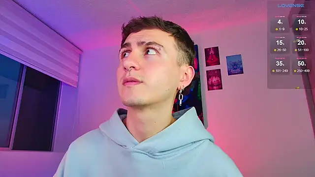 Snapshot of dimitri-bilak chatting on 11-24-25, 10:53 dimitri-bilak online show from 11-24-25, 10:53