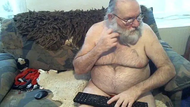 SexySantaC online show from 01-29-25, 08:46