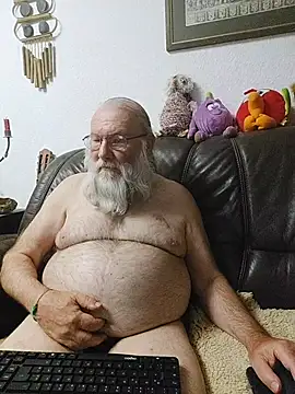 SexySantaC online show from 05-13-26, 08:06