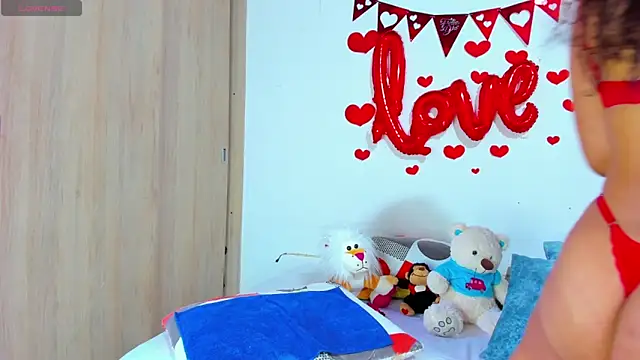 Snapshot of abbyblairs3 chatting on 02-14-25, 01:29 abbyblairs3 online show from 02-14-25, 01:29