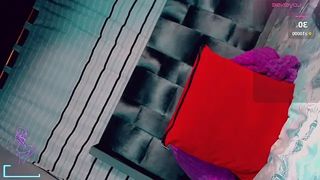 Snapshot of CharlotteBigCock chatting on 03-19-25, 05:39 CharlotteBigCock online show from 03-19-25, 05:39