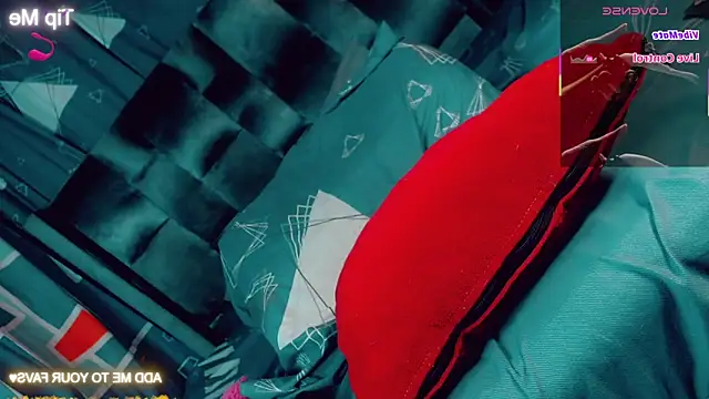 CharlotteBigCock online show from 03-07-26, 02:36