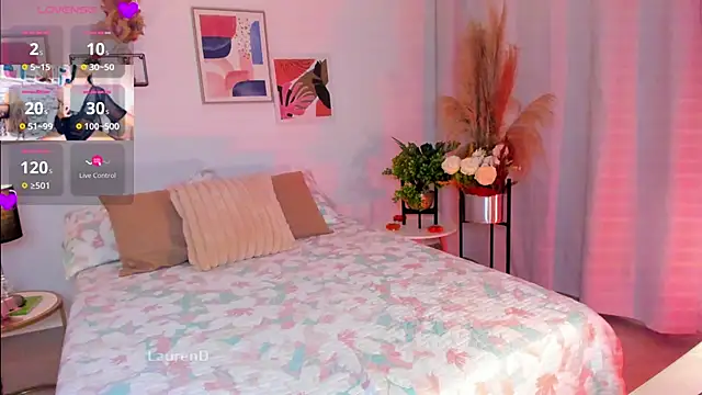 Misslaurenn online show from 02-16-25, 01:14