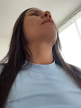 Reggie-Liam online show from 03-06-26, 06:48