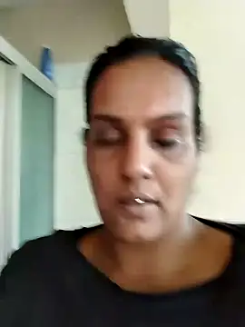 NWC4LYF online show from 10-05-25, 07:07