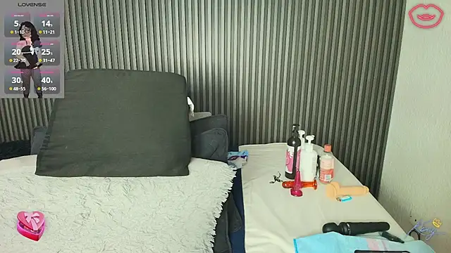 hazel milf online show from 04-23-26, 12:29