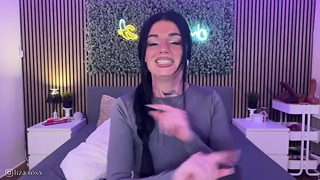 LizaRoxx online show from 10-07-25, 07:22