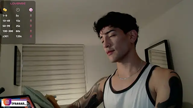 ivaaaan  online show from 04-23-26, 10:12