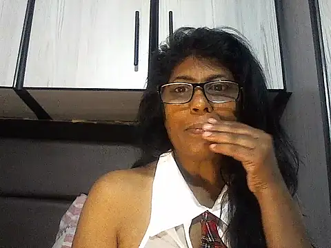 MsAttitude online show from 09-15-25, 07:19